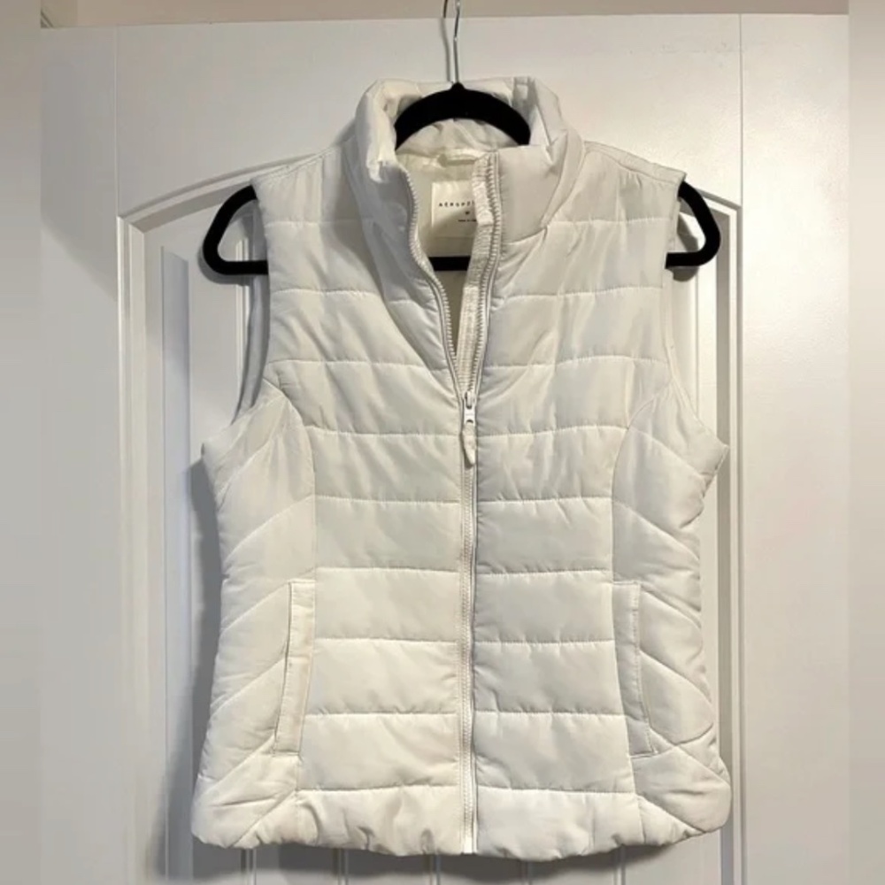 Aeropostale White Puffer Vest